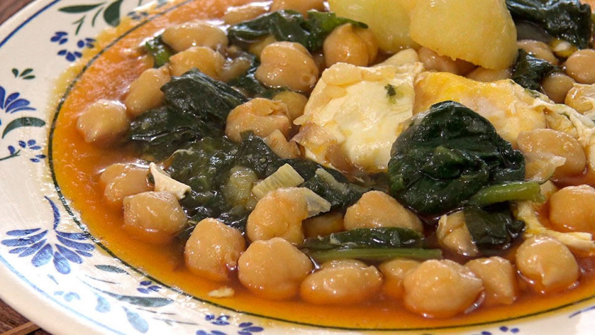 Cocina con Carmen Garbanzos con Espinacas Paco Jimenez Marbella